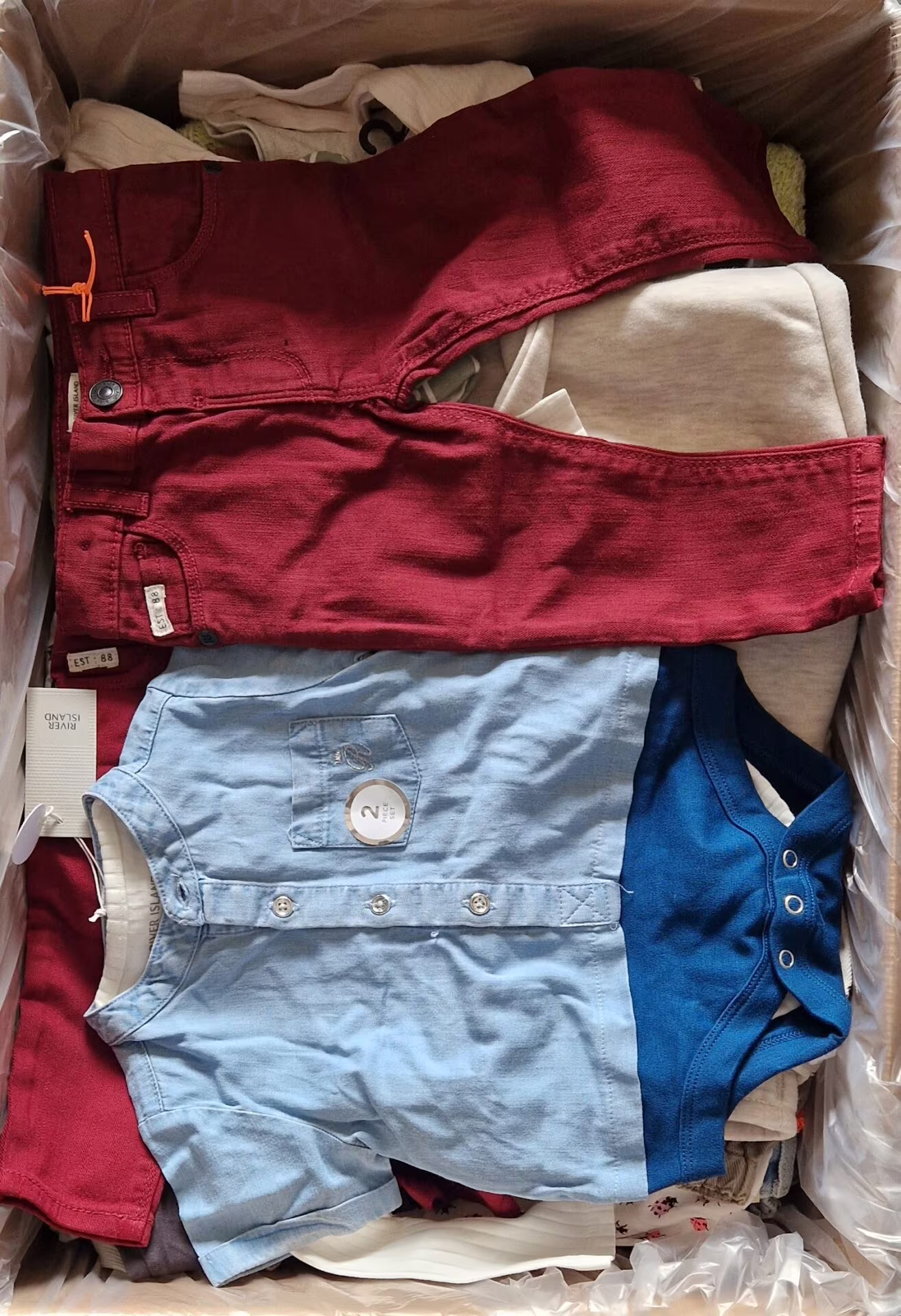 River Island Kids 8 kg - obrazek 4