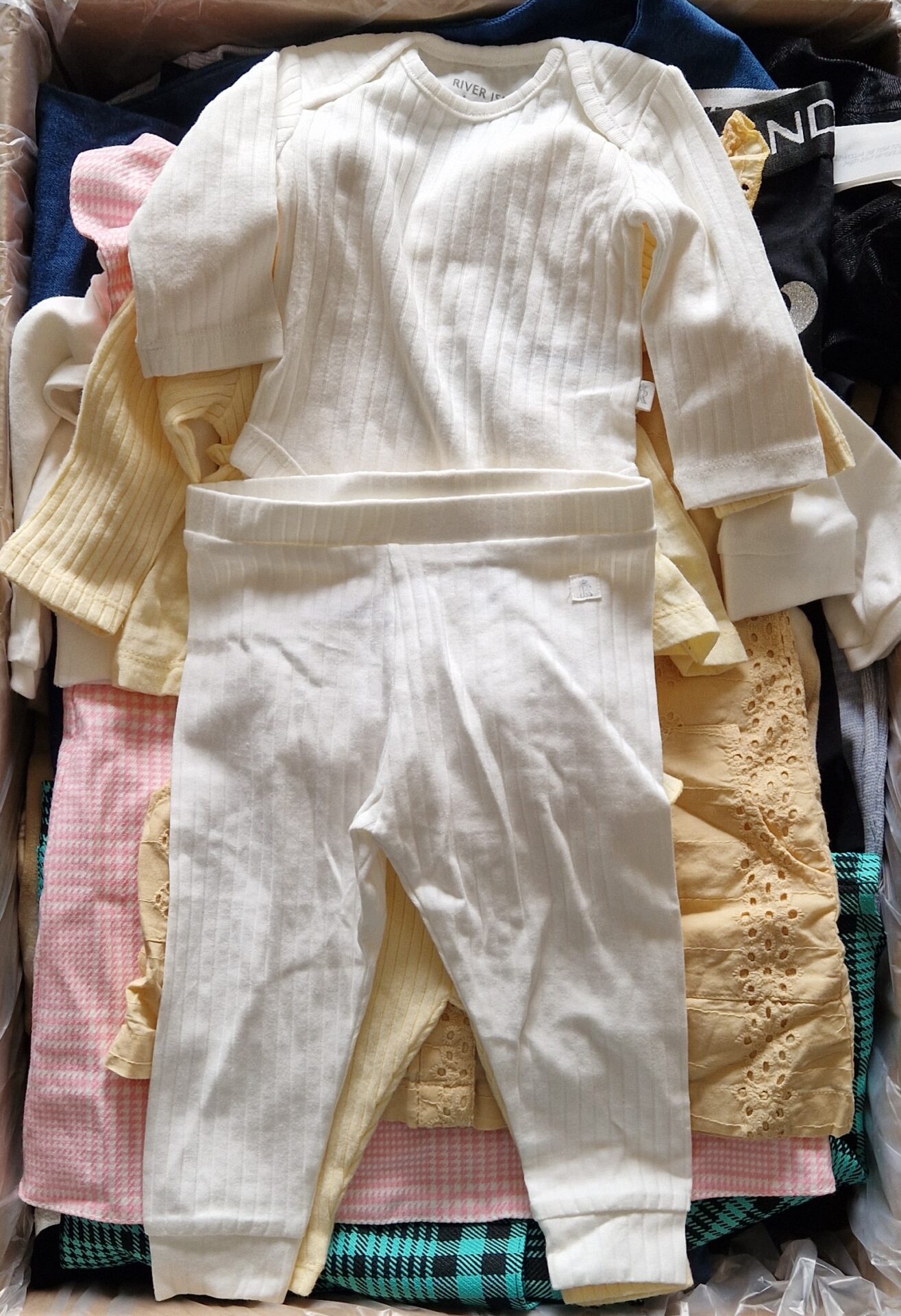 River Island Kids 14.6 kg - obrazek 17