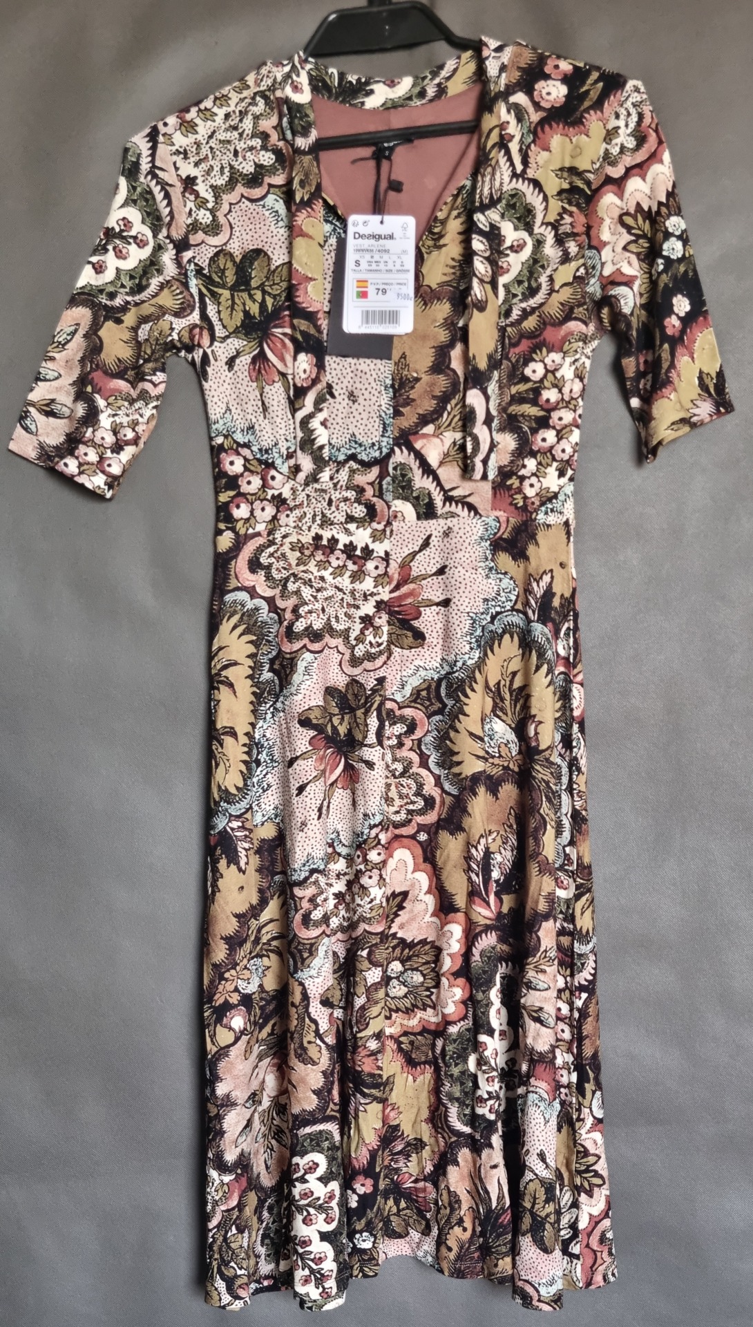 Desigual 8 kg - obrazek 24