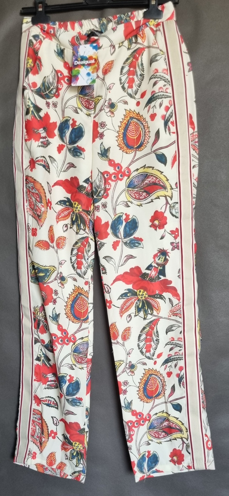 Desigual 8 kg - obrazek 14