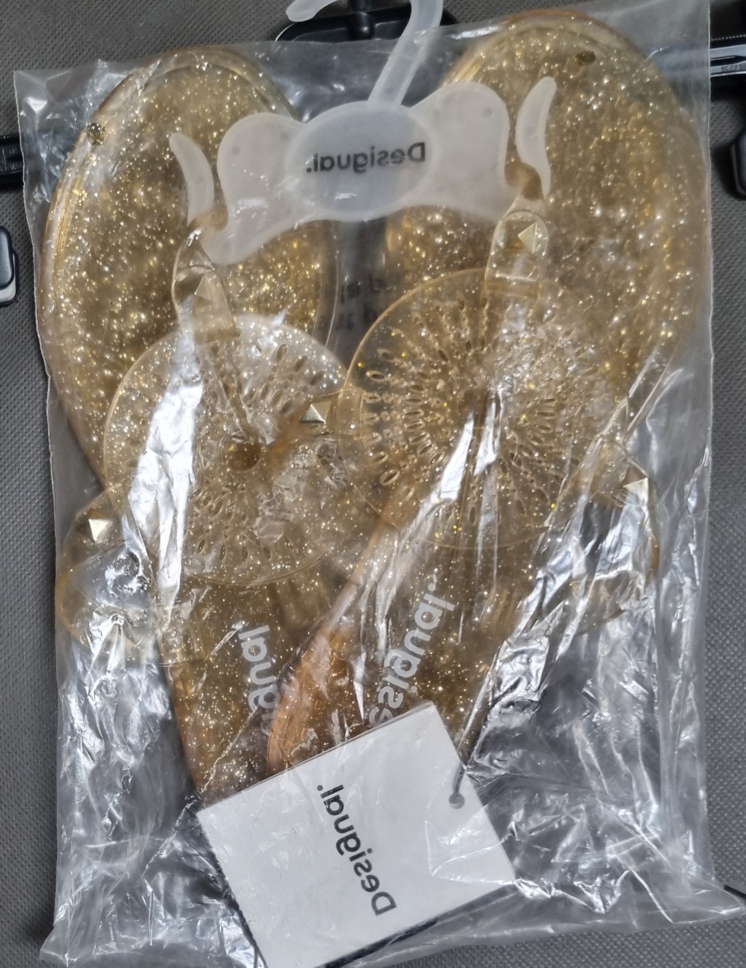 Desigual 8 kg - obrazek 13